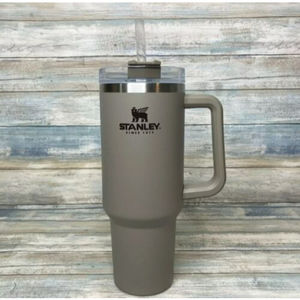 Stanley Adventure Quencher Silt Brown Insulated 40 Oz Travel Tumbler Cup Mug NEW